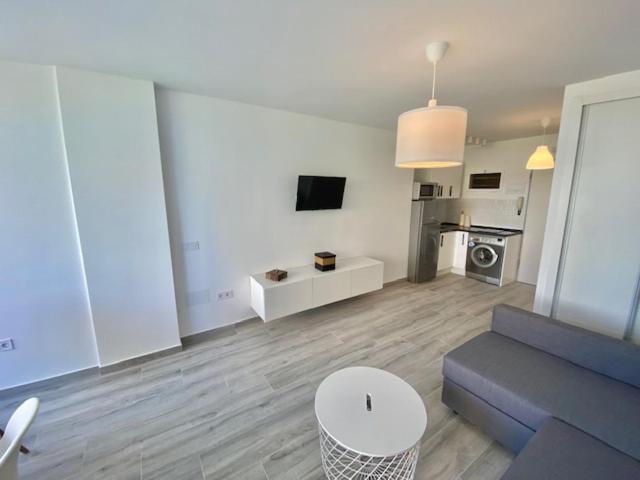 Estudio Nuevo Y Con Piscina Benalmadena Luaran gambar