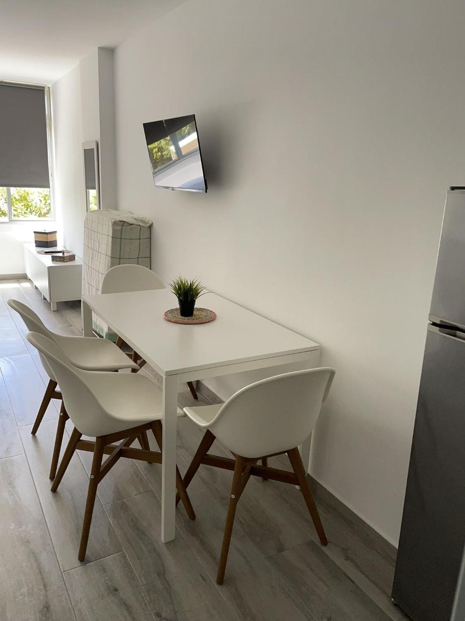 Estudio Nuevo Y Con Piscina Benalmadena Luaran gambar